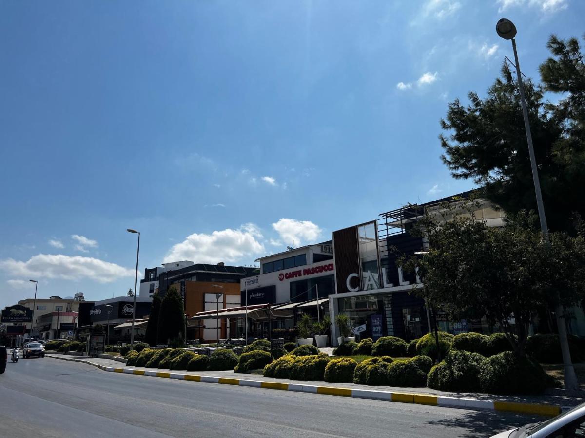 Stylish 3 Bedroom Apartment In Kyrenia  Exterior foto