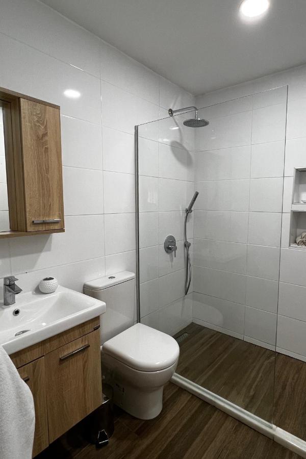 Stylish 3 Bedroom Apartment In Kyrenia  Exterior foto