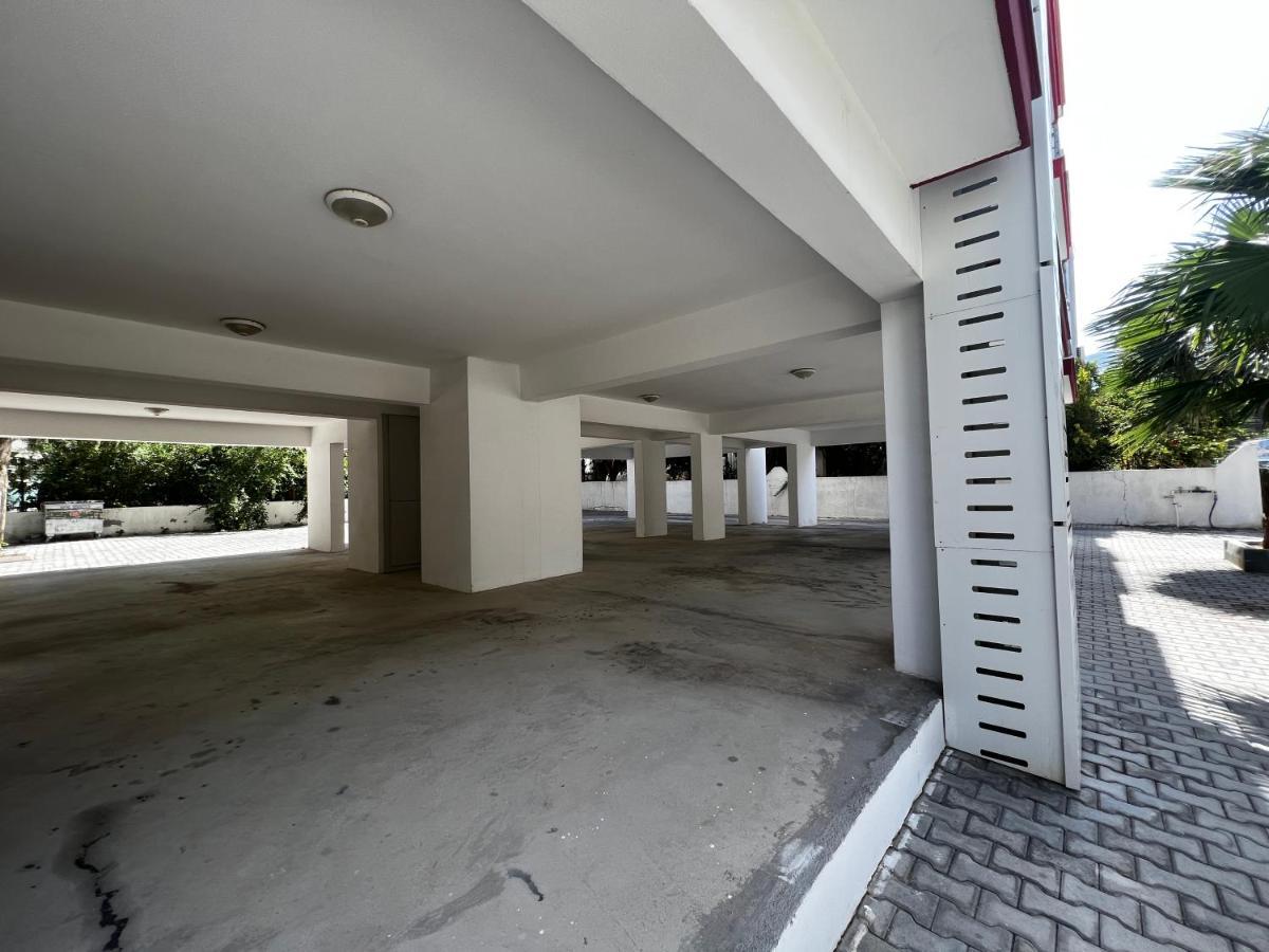 Stylish 3 Bedroom Apartment In Kyrenia  Exterior foto